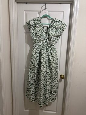 SocietySocial + crown & ivy White Midi Dress with Green and Blue Print